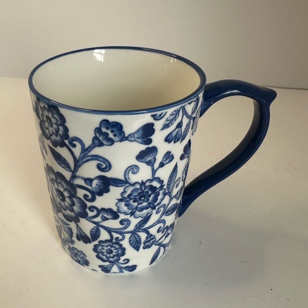 Blue Flowers Coffee Tea Mug Cup 14 Oz By 10 Strawberry Street